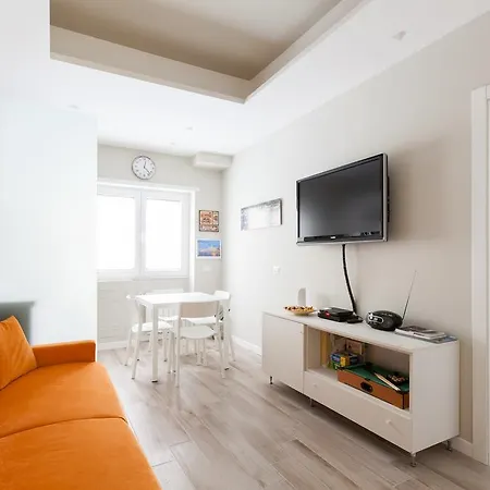 Un Passino Da San Pietro Casa Villa Rome Room photo